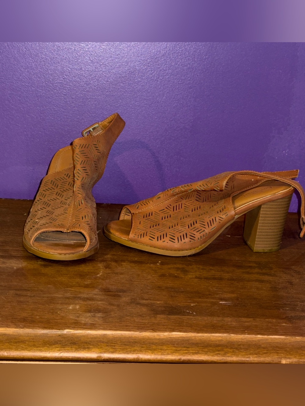Open-Toe Laser-Cut Slingback Block Heel Sandals - Brown